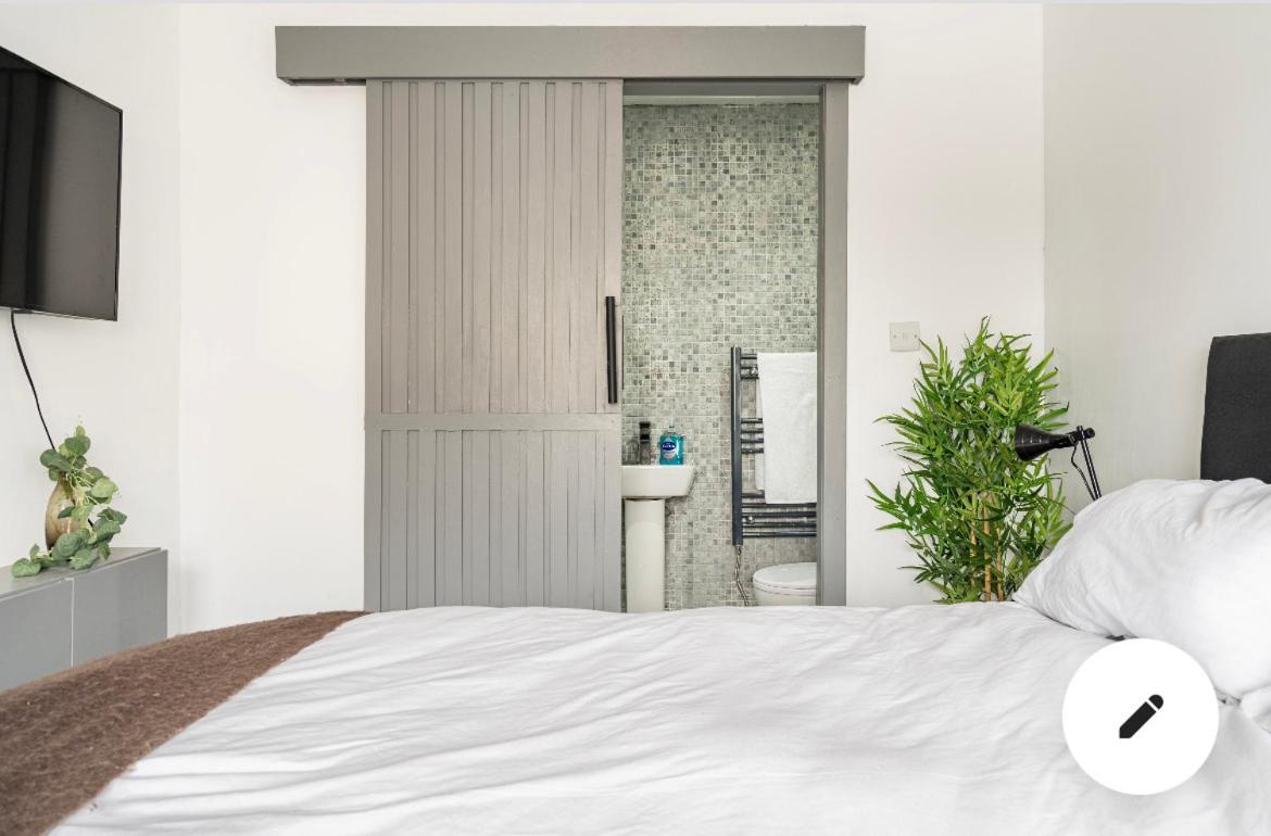 Double Room Oasis Stepps Esterno foto